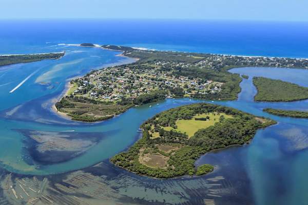 House sit in Culburra, NSW, Australia