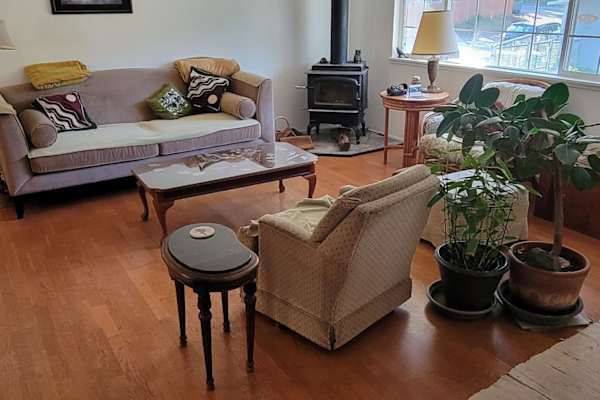 House sit in Watsonville, CA, US
