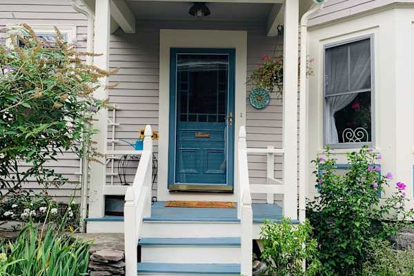 House sit in Gloucester, MA, US