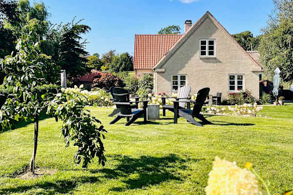 House sit in Holbæk, Denmark