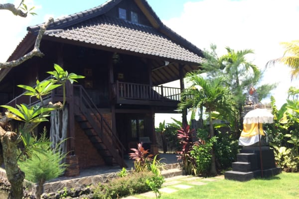 House sit in Banjar Mengening, Indonesia