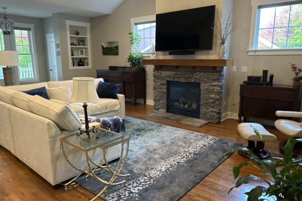 House sit in Weaverville, NC, US