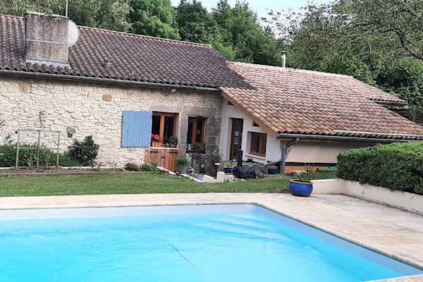 House sit in Montignac-de-Lauzun, France