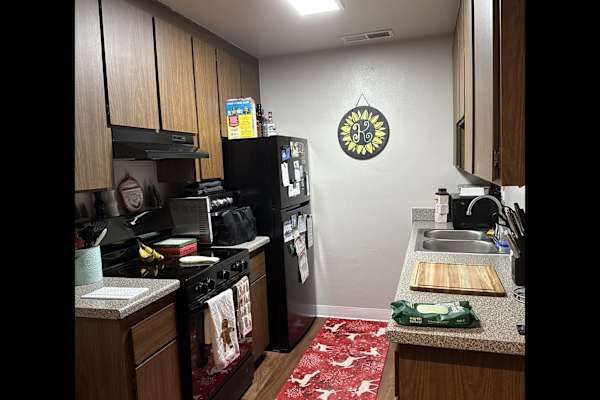 House sit in Salinas, CA, US