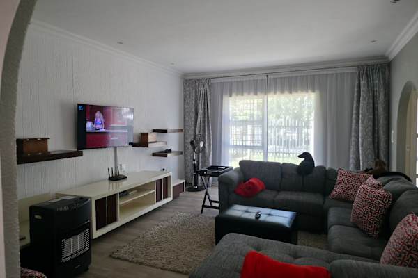 House sit in Benoni, South Africa