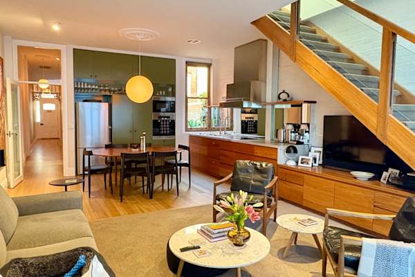 House sit in Melbourne, VIC, Australia