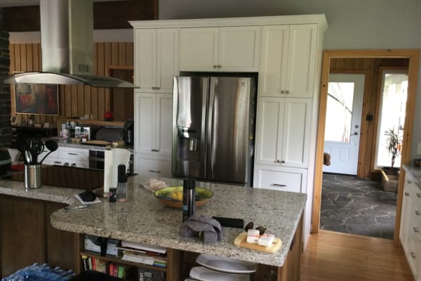 House sit in Haliburton, ON, Canada