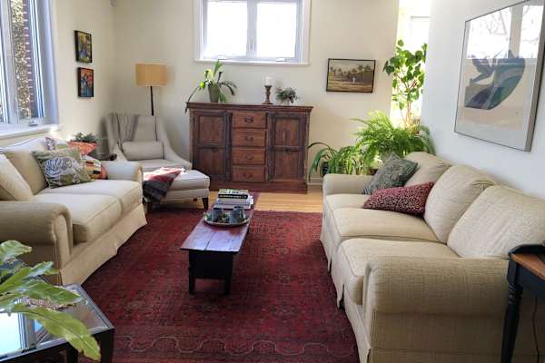 House sit in Montréal, QC, Canada