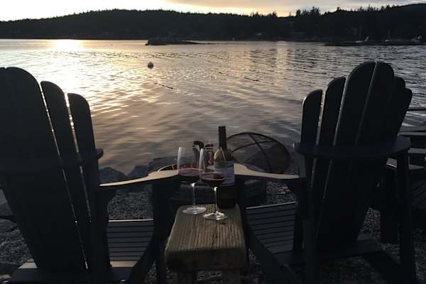 House sit in Halfmoon Bay, BC, Canada