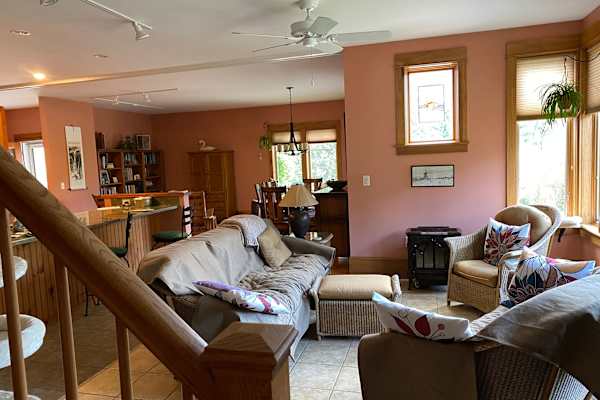 House sit in Northampton, MA, US