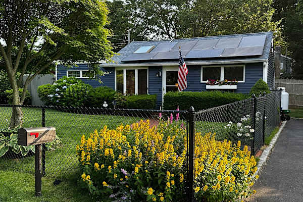 House sit in Southampton, NY, US