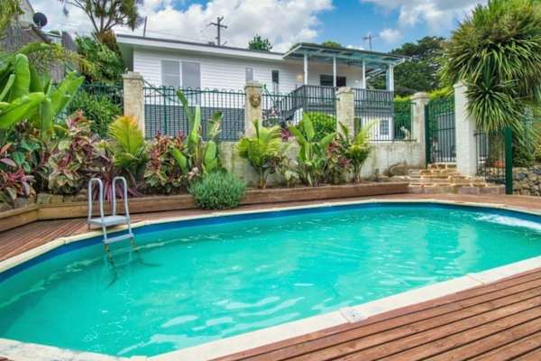 House sit in Pakenham East, VIC, Australia