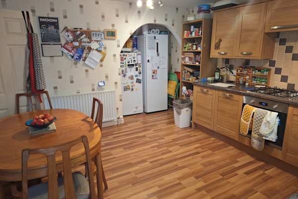 House sit in Sheffield, United Kingdom