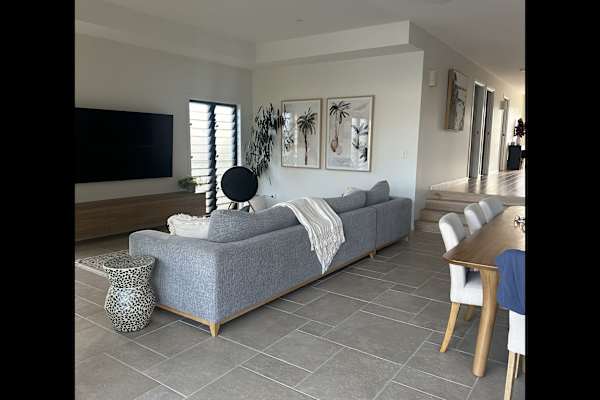 House sit in Noosa Heads, QLD, Australia