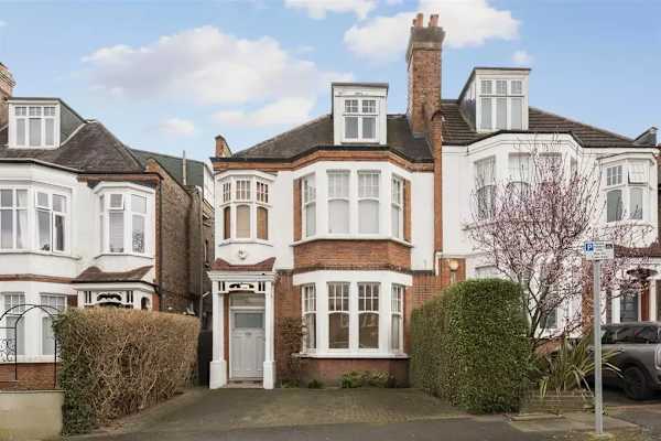 House sit in Wimbledon Park, United Kingdom