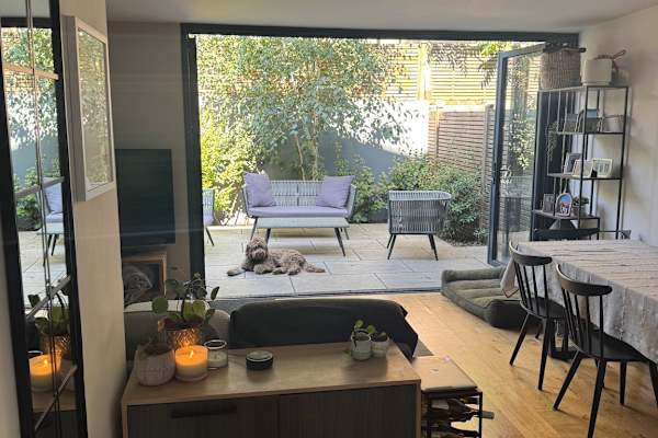 House sit in Islington, United Kingdom