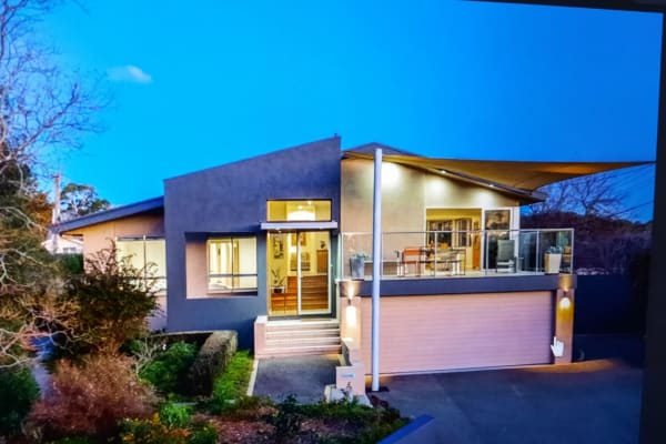 House sit in Canberra, Australian Capital Territory, Australia