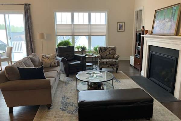 House sit in Hudson, MA, US