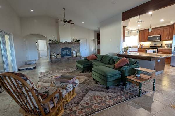 House sit in Sedona, AZ, US