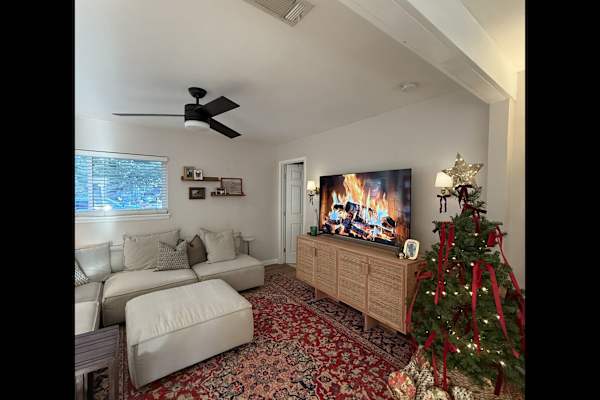 House sit in Austin, TX, US