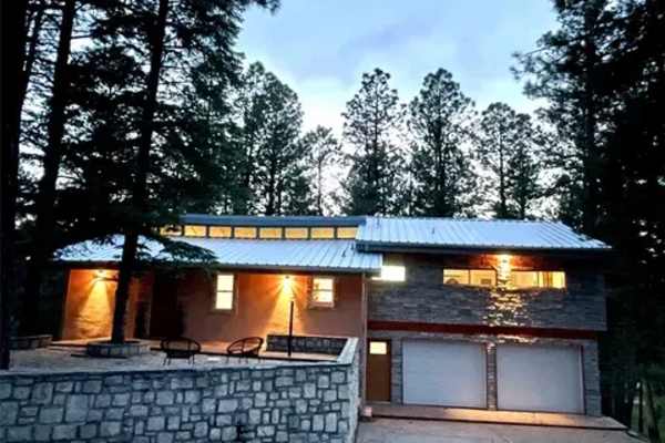 House sit in Pendaries Village, NM, US