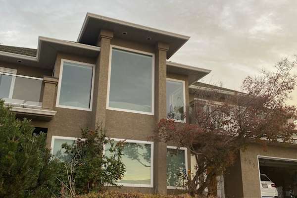 House sit in Kelowna, BC, Canada