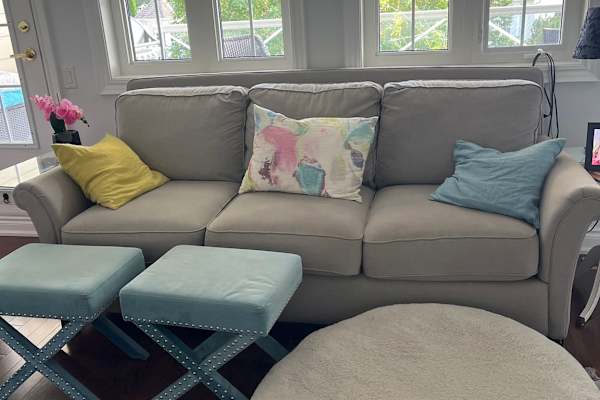 House sit in Victoria Harbour, ON, Canada
