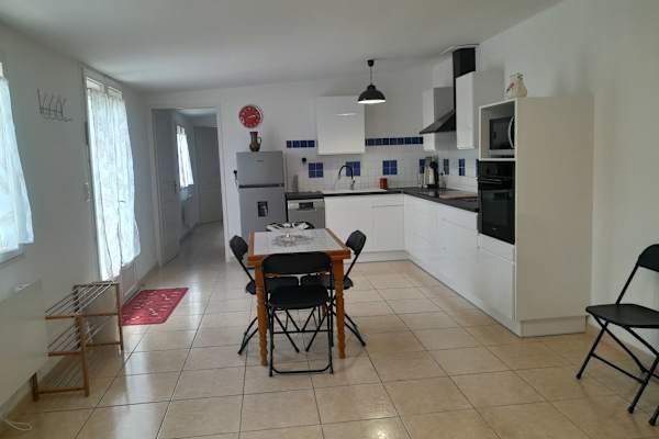 House sit in Cournanel, France