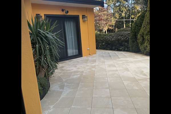 House sit in Lesmurdie, WA, Australia