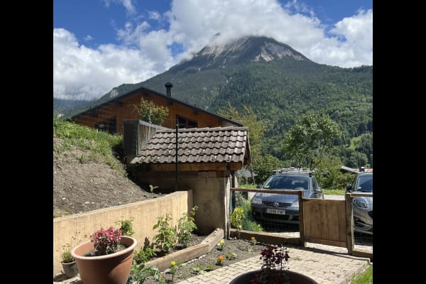 House sit in Bozel, France