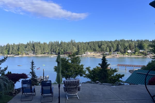 House sit in Gig Harbor, WA, US