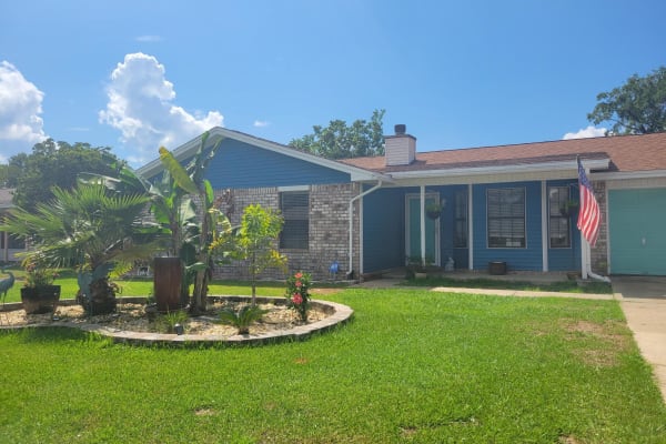 House sit in Pensacola, FL, US