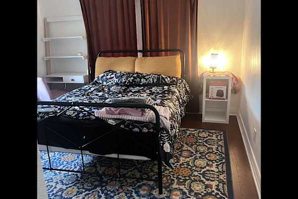 House sit in Tulsa, OK, US