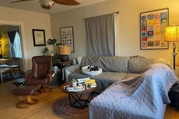 House sit in Richmond, CA, US