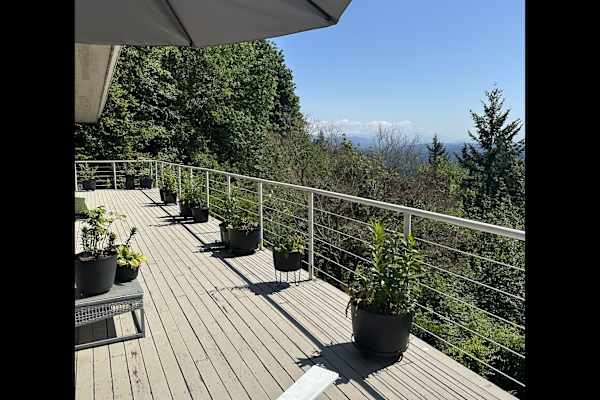 House sit in Issaquah, WA, US