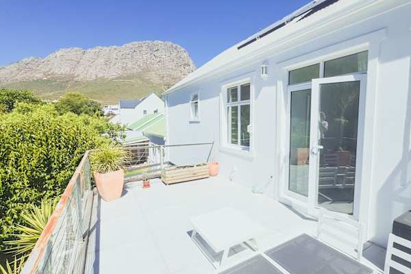 House sit in Franschhoek, South Africa