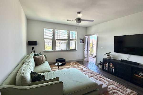 House sit in Rosemary Beach, FL, US