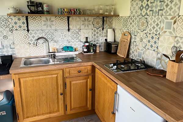 House sit in Villeneuve, France