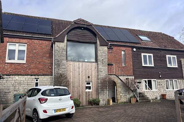 House sit in Sherborne, United Kingdom