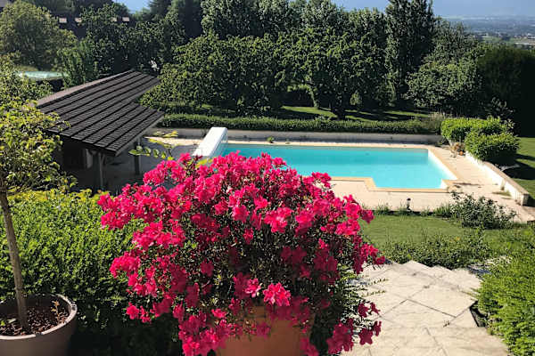 House sit in Archamps, France