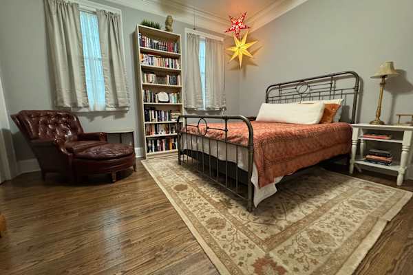 House sit in New Orleans, LA, US