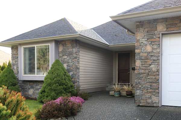 House sit in Courtenay, BC, Canada