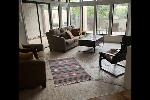 House sit in Tucson, AZ, US