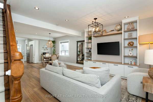 House sit in Etobicoke, ON, Canada