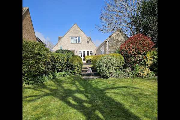 House sit in Colchester, United Kingdom