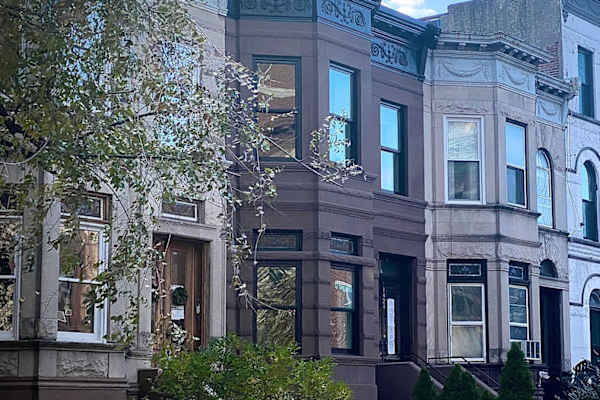 House sit in Brooklyn, NY, US