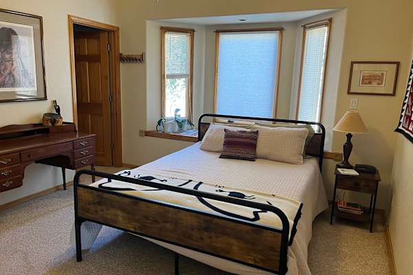 House sit in Corrales, NM, US