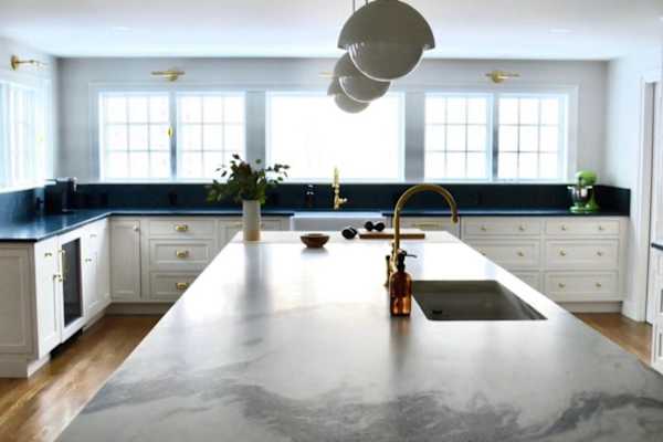 House sit in Winchester, MA, US