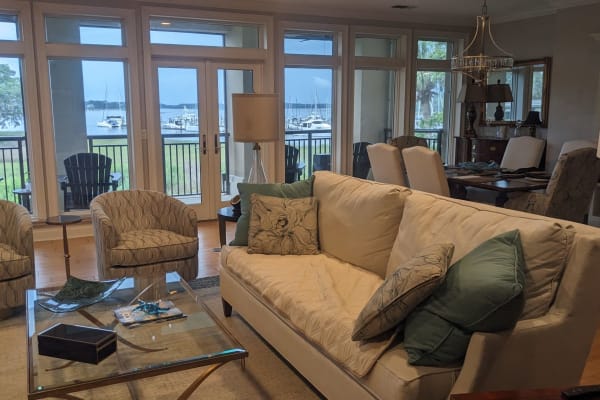 House sit in Hilton Head, SC, US