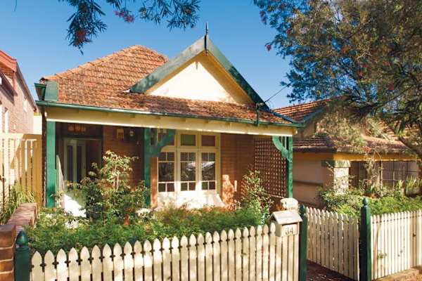 House sit in Naremburn, NSW, Australia